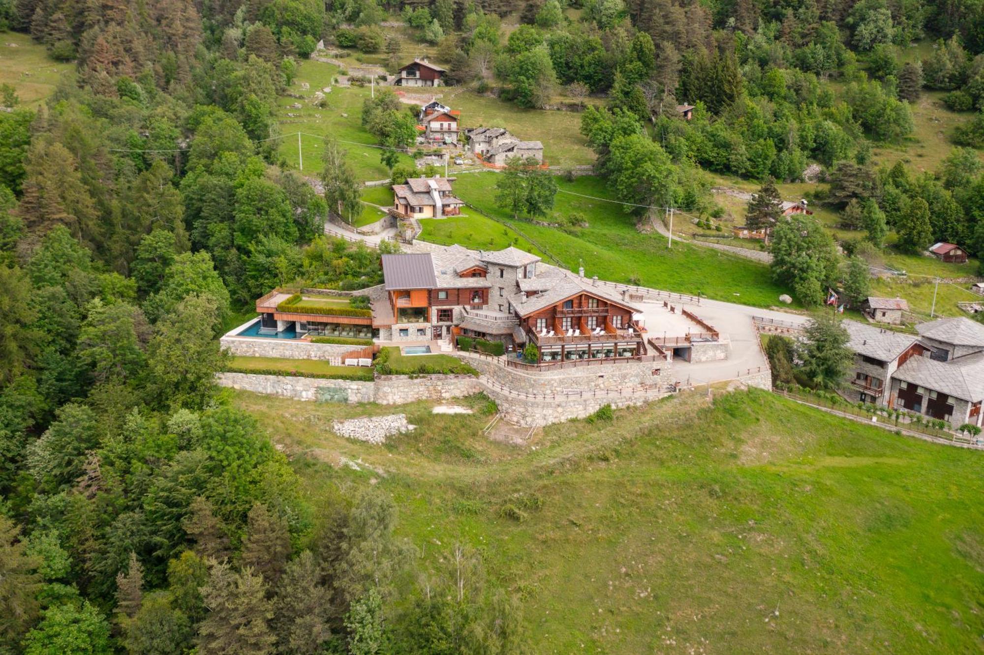 Champdepraz Silou Retreat酒店 外观 照片