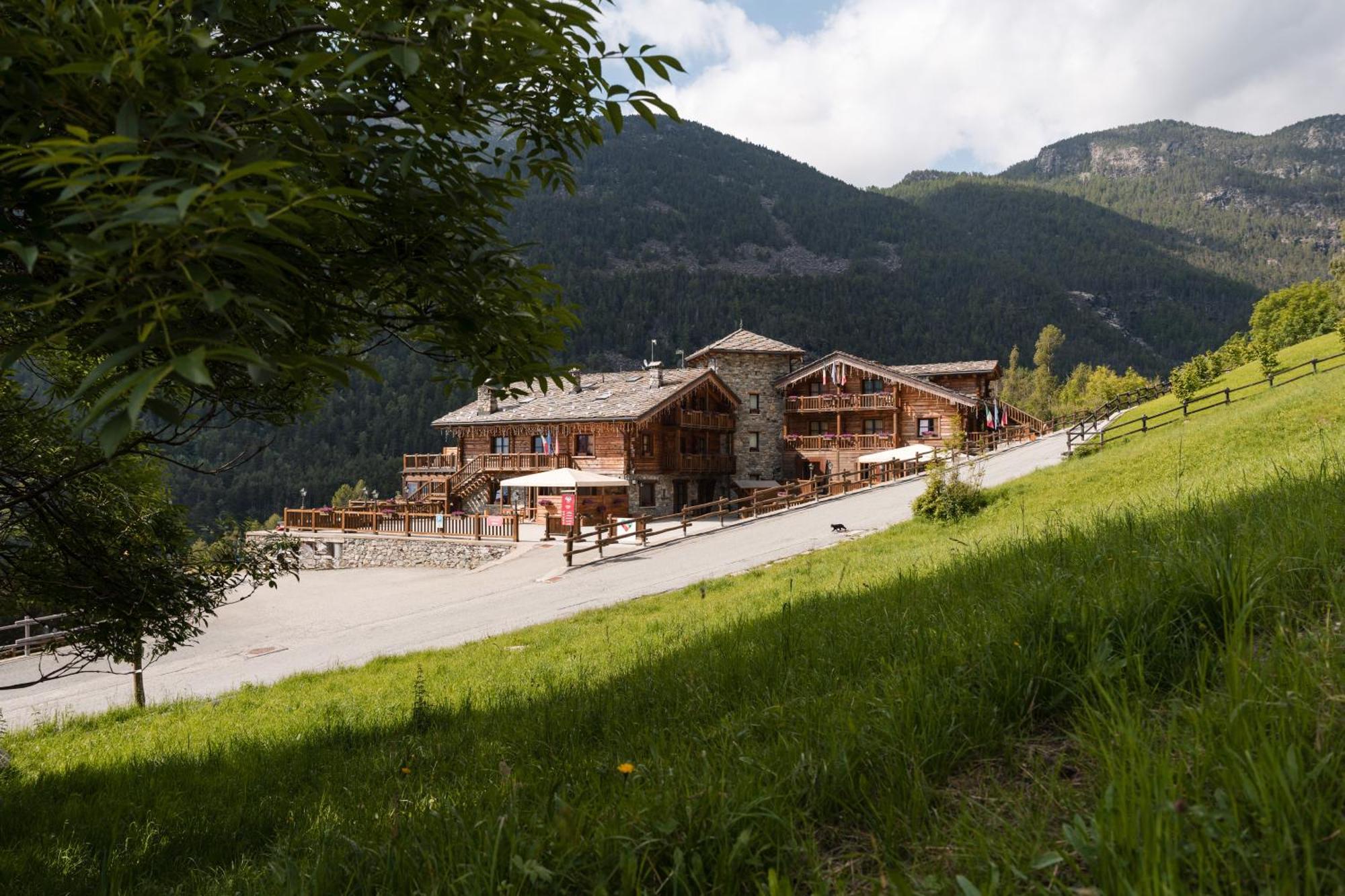 Champdepraz Silou Retreat酒店 外观 照片
